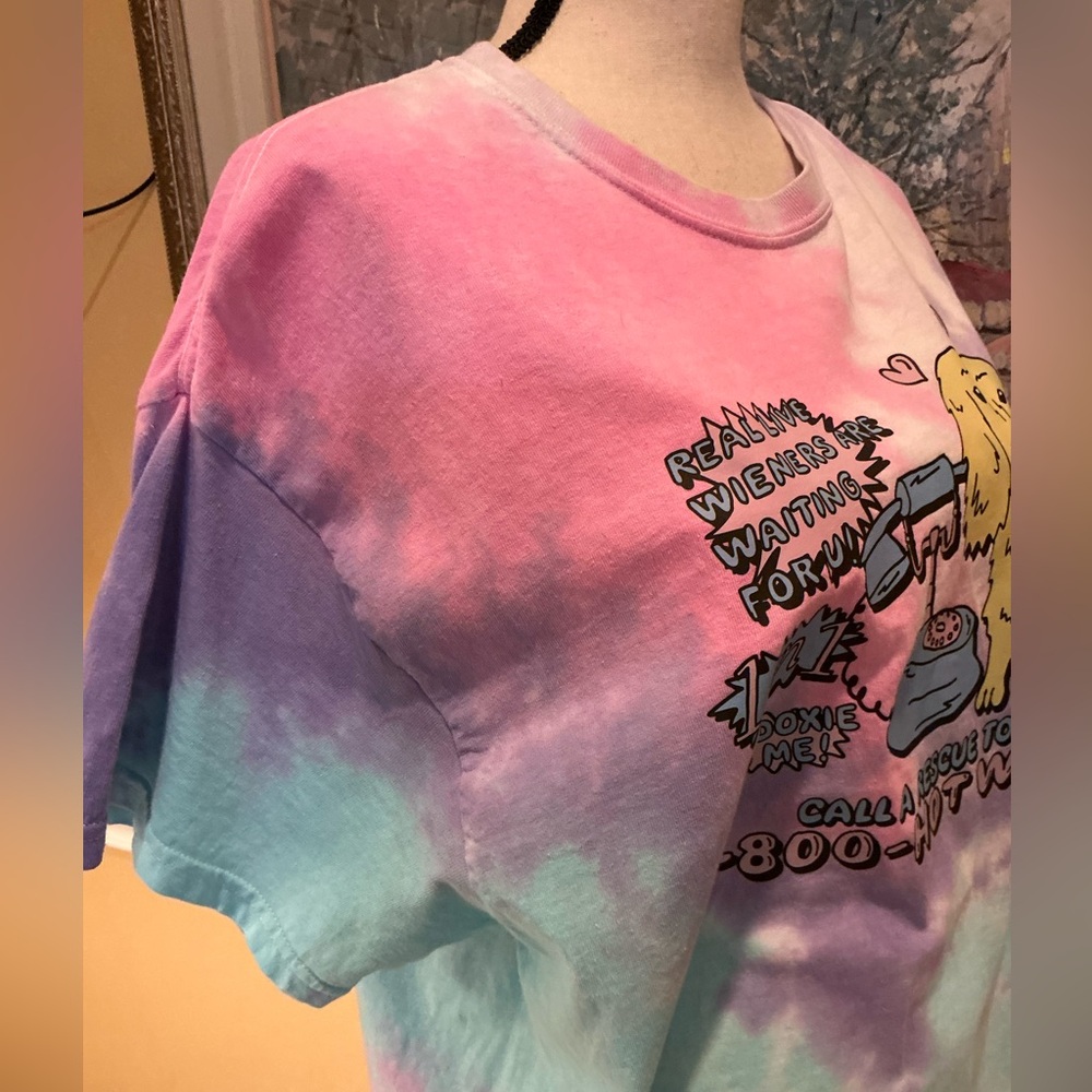 Bean Goods Dachshund Tie-Dyed Tee perfect for Easter and Spring/Summer size XL - Picture 8 of 11